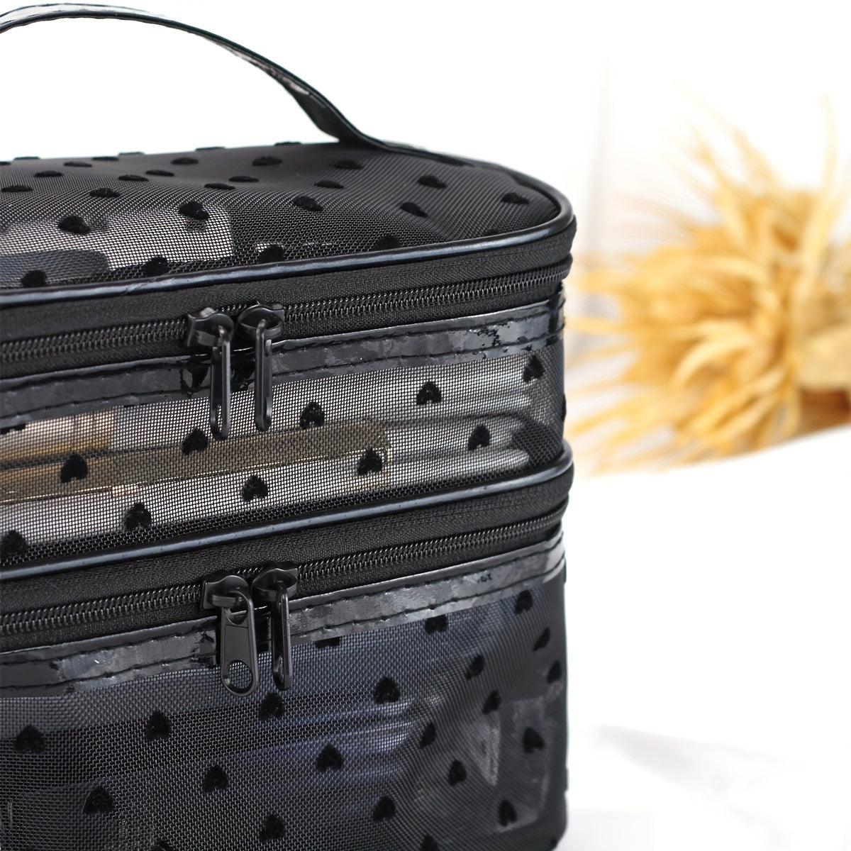 Makeup bags & Storage
Chic Daisy Mesh Makeup Bag - Double-Layer, Large Capacity Cosmetic Organizer With Zippered Compartments
