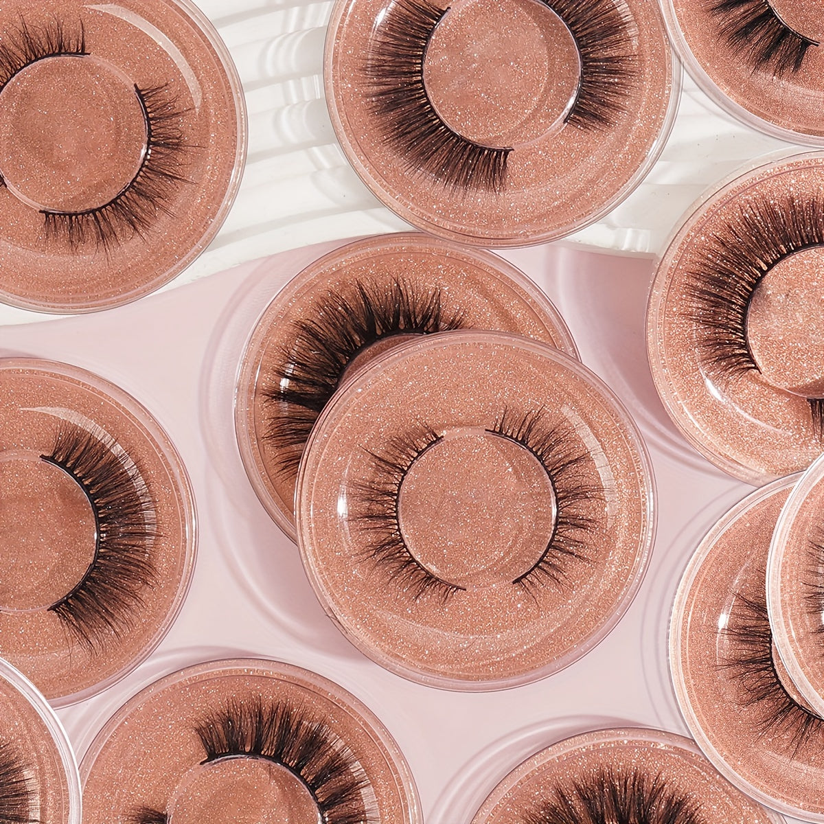 False Eyelashes
20 Pairs False Eyelashes Set Natural Slender Cross Fluffy Curling Style Mixed Eyelashes For Daily Portable Style