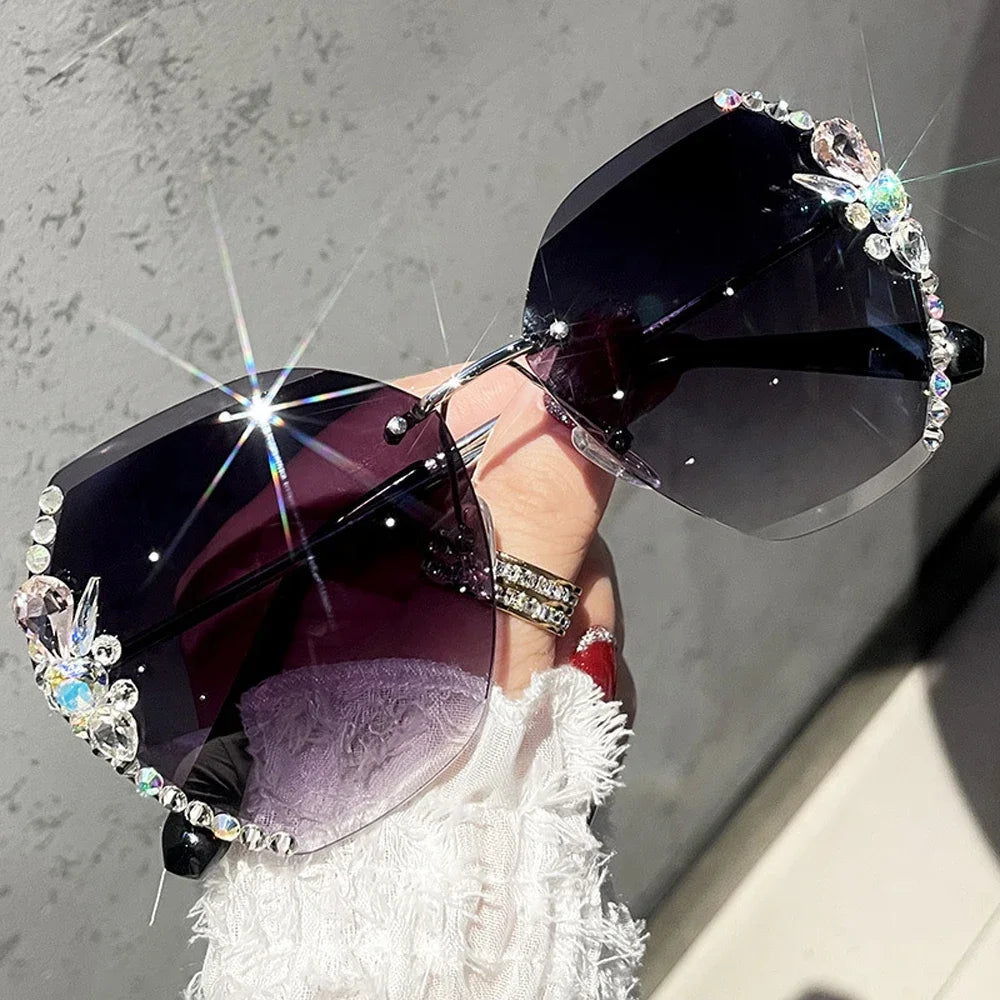 Women's Sunglasses Luxury Brand Design Vintage Rimless Rhinestone Sunglasses Women Men Fashion Gradient Lens Sun Glasses Shades for Female