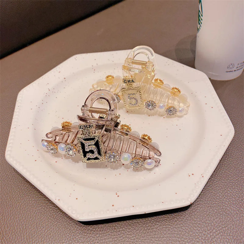 Elegant Look Luxury Number 5 Diamond Women Hair Claw Barrette Crab Shiny Bottle Large Hairpins Bridals Trendy Elegant Hair Accessories Clips