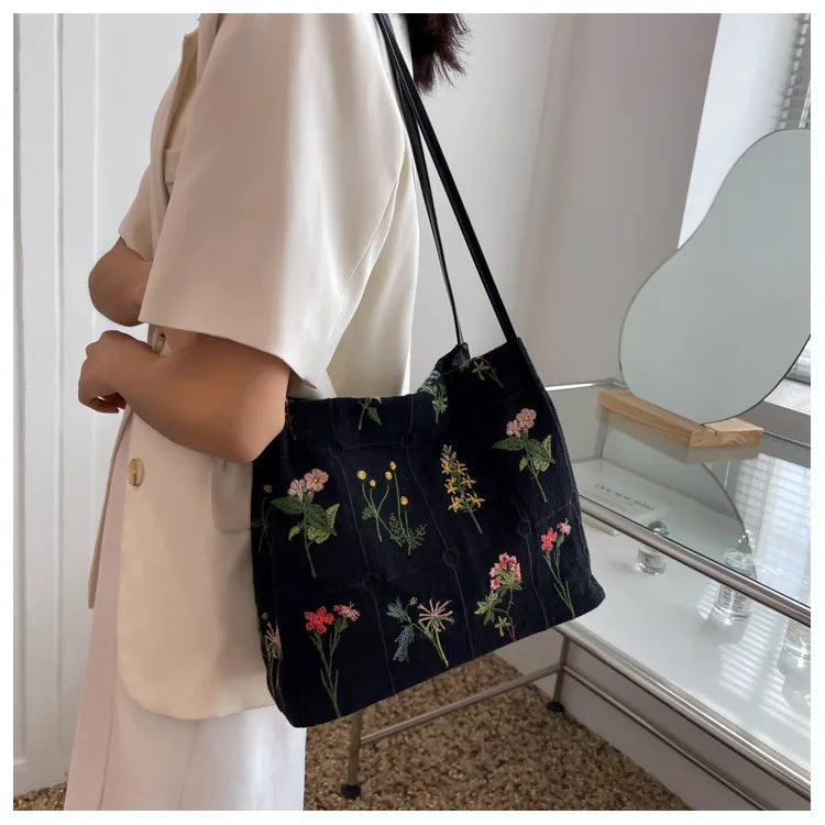 Handbags Large-capacity Embroidered Tote Bag Women Summer Trendy Cloth Bag Niche Embroidery Shoulder Bag Texture Bucket Bag Canvas Bag