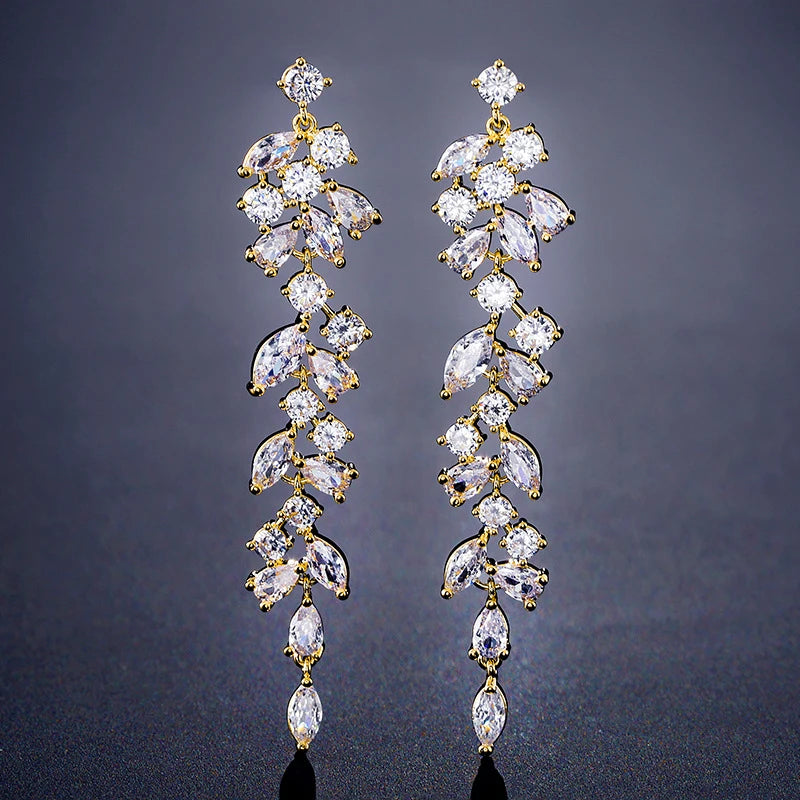 Earring Luxury Zirconia Crystal Long Leaf Drop Dangle Clip on Earrings for Women Bridal Wedding Party Without Piercing Earrings Jewelry