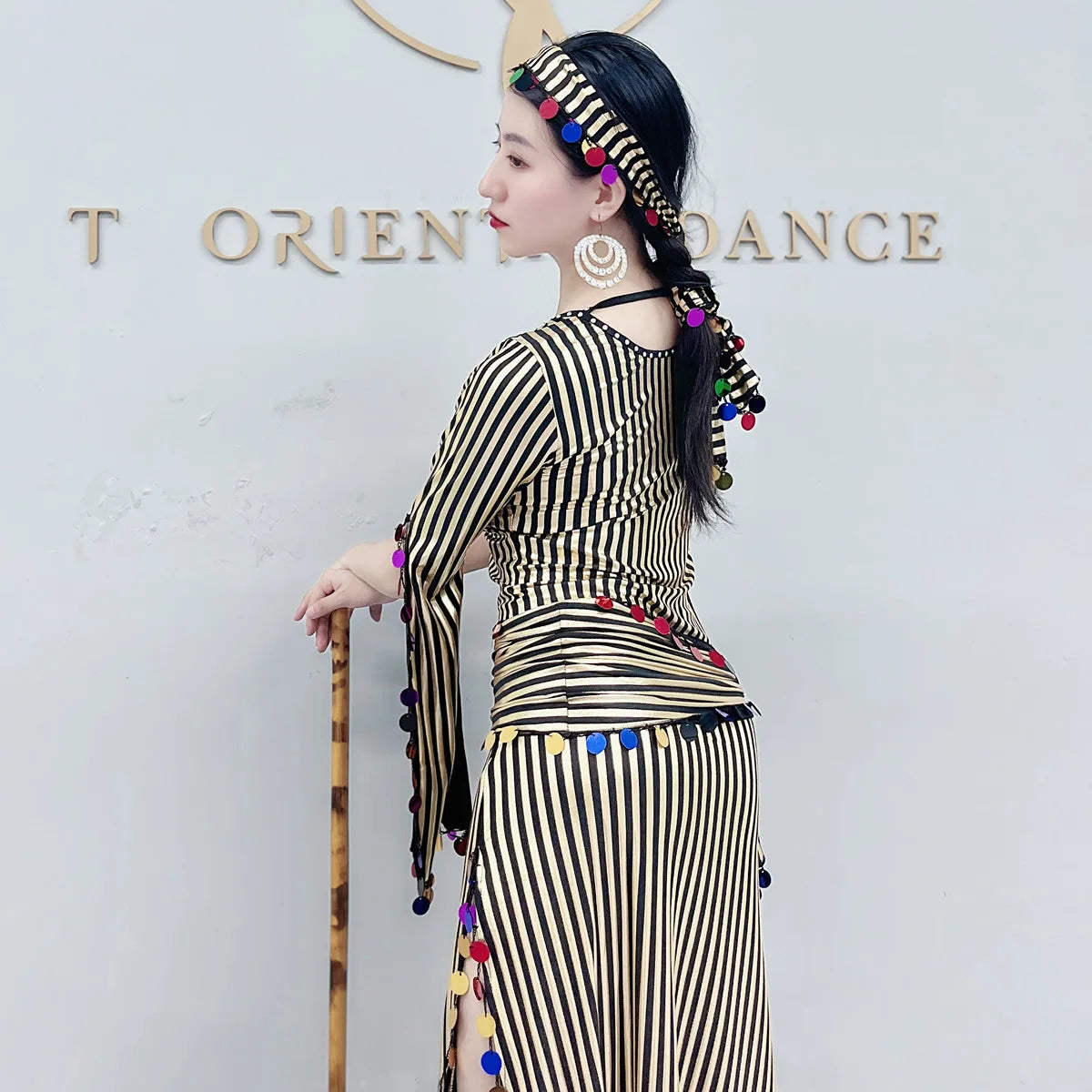 dancers
New Belly dance Bronzing Sequins Robe Baladi Folk Saidi Cane Dance 3pcs Costume Oriental Dance Dancing Clothes