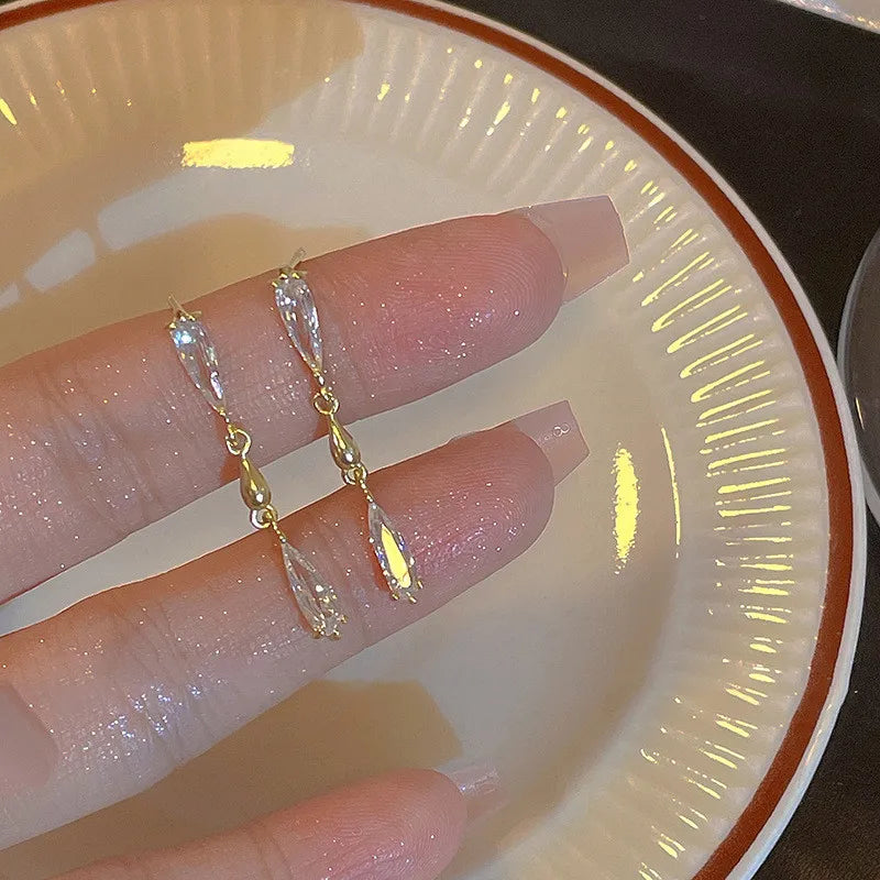 Earring Korean Long Tassel Zircon Dangle Earrings for Women Luxury Full Rhinestone Gold Color Drop Earrings Wedding Party Jewelry Gift