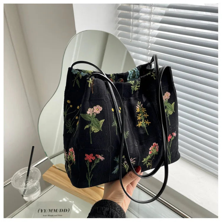 Handbags Large-capacity Embroidered Tote Bag Women Summer Trendy Cloth Bag Niche Embroidery Shoulder Bag Texture Bucket Bag Canvas Bag
