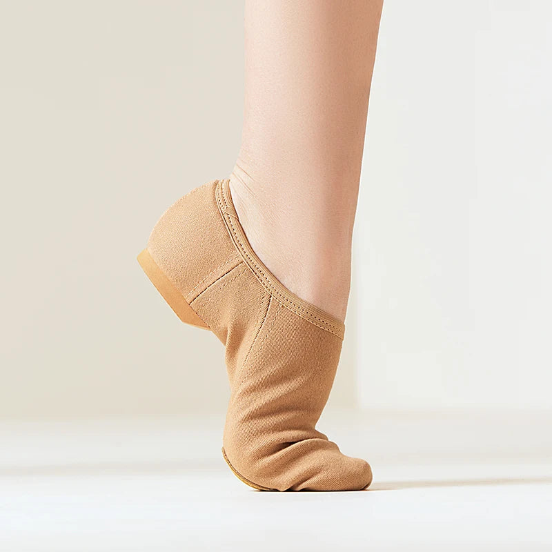 dancers
Jazz Shoes Women's Dance Shoes Modern National Indoor Exam Special Training Teacher Adult Classical Soft Soled Shoes
