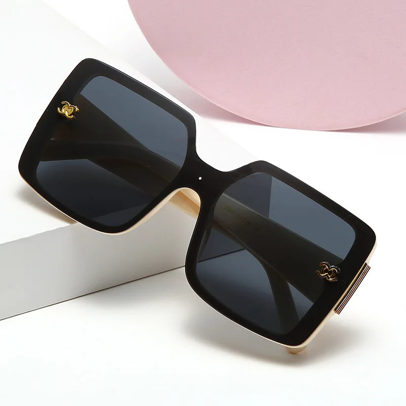 Women's Sunglasses New Luxury Glamour Sunglasses for Women and Men Designer Famous Brand Glasses Square Stylish Trend Eyewear UV400