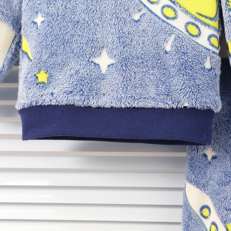 Winter Warm Sleepwear
Baby Autumn/Winter Plush Night Fluorescent Home Fur Baby Warm Pajama Set Fashionable and Comfortable Child Accessories