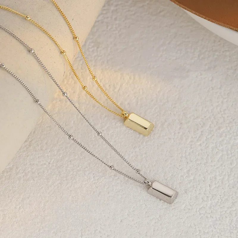 Necklaces Women New Simple Small Golden Nugget Metal Texture Pendant Necklace for Women Fashionable Daily Accessory Party Jewelry Birthday Gifts