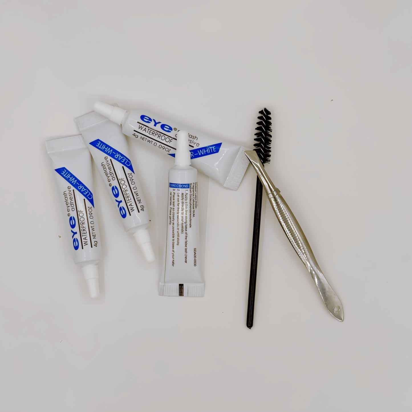 False Eyelashes
4pcs False Eyelashes Glue With Eyelash Brush And Tweezers Set, Easy To Apply, Waterproof Eyelash Adhesive For Daily Makeup