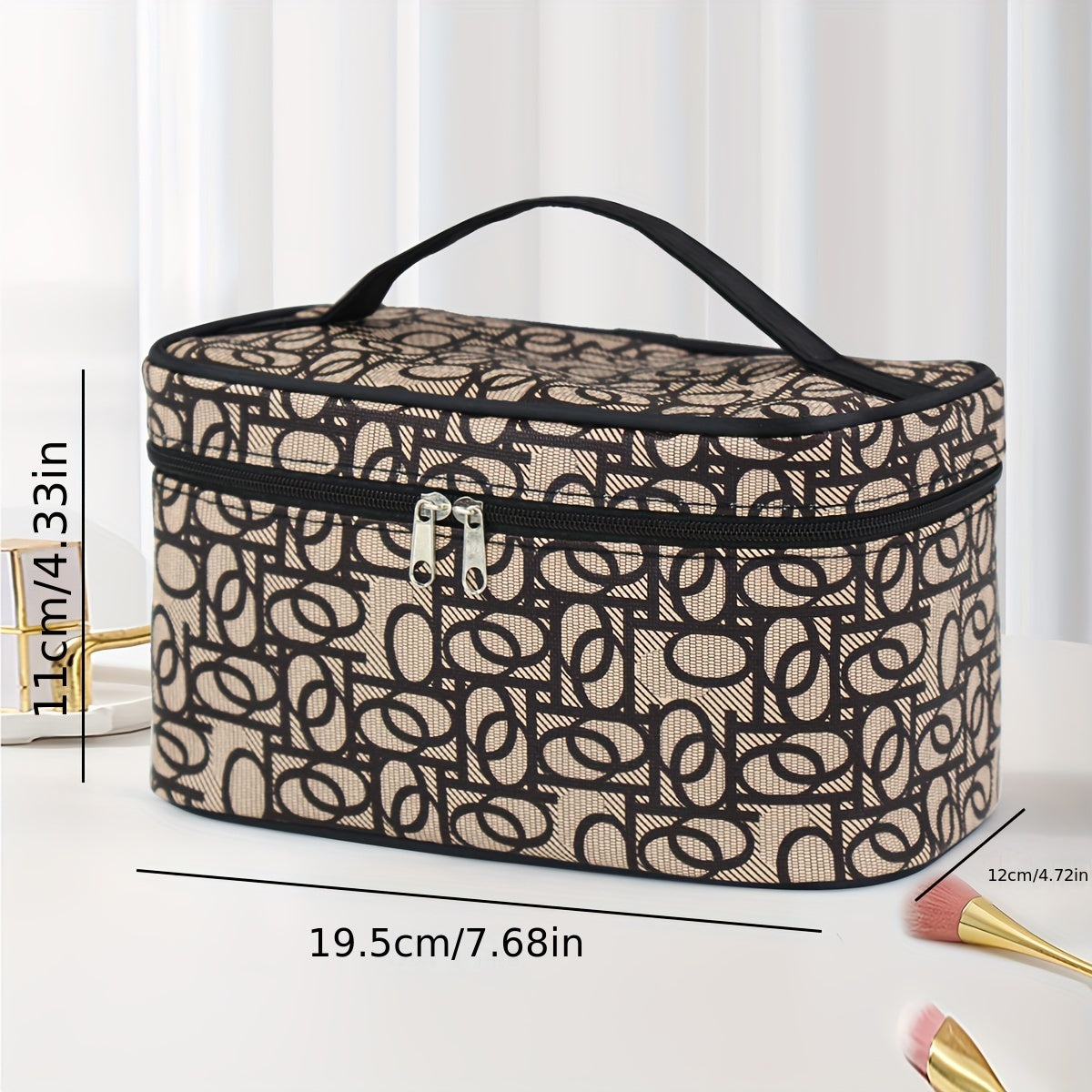 Makeup bags & Storage
Waterproof Faux Leather Cosmetic Bag, Unisex-adult Travel Makeup Organizer, Portable and Durable Unscented Beauty Case with Handle