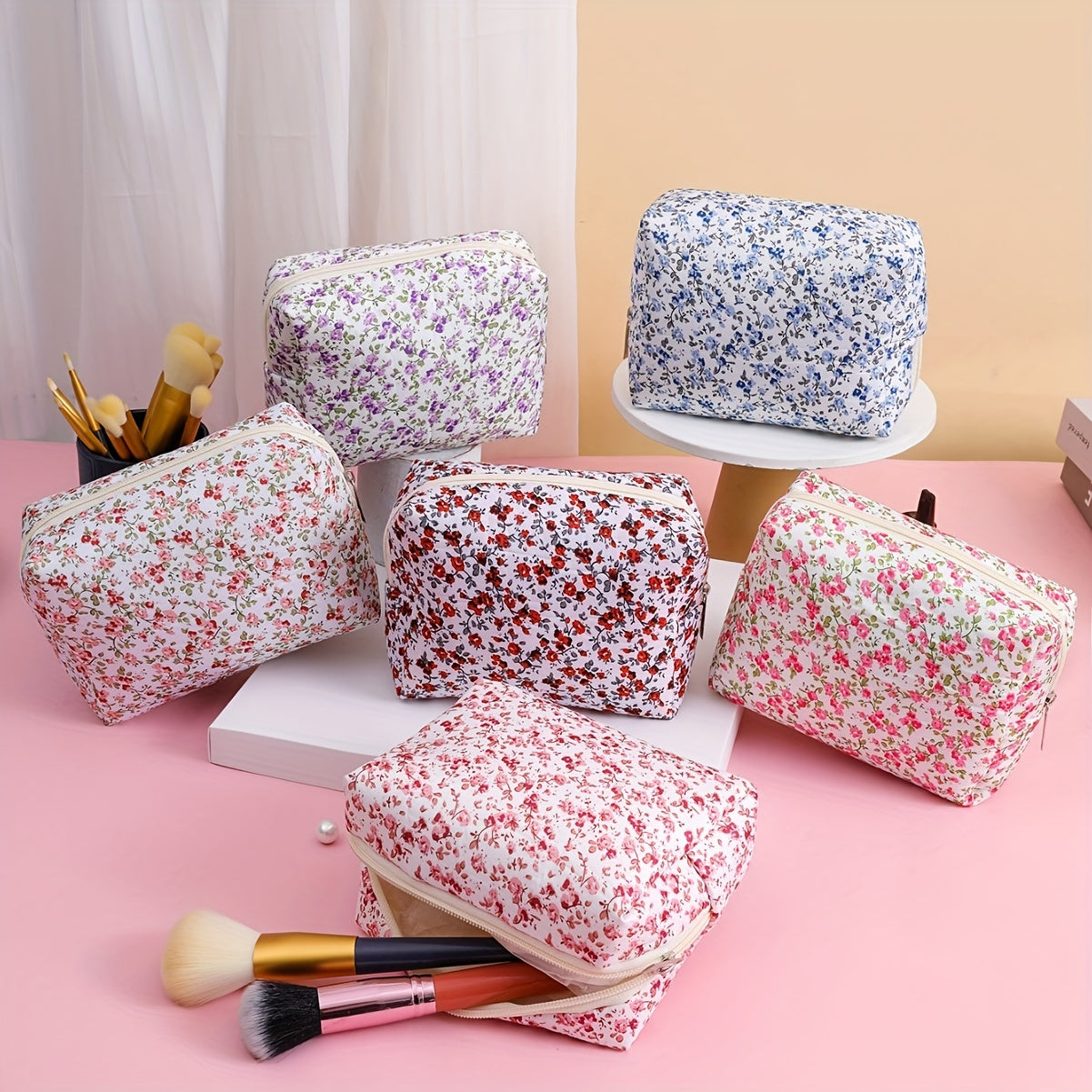 Makeup bags & Storage
1pc Large-Capacity Makeup Bag Floral Print Cosmetic Bag For   Portable Women's Cosmetic Bag Travel Bag Bathroom Wash Bag, For Easy Storage And Organization