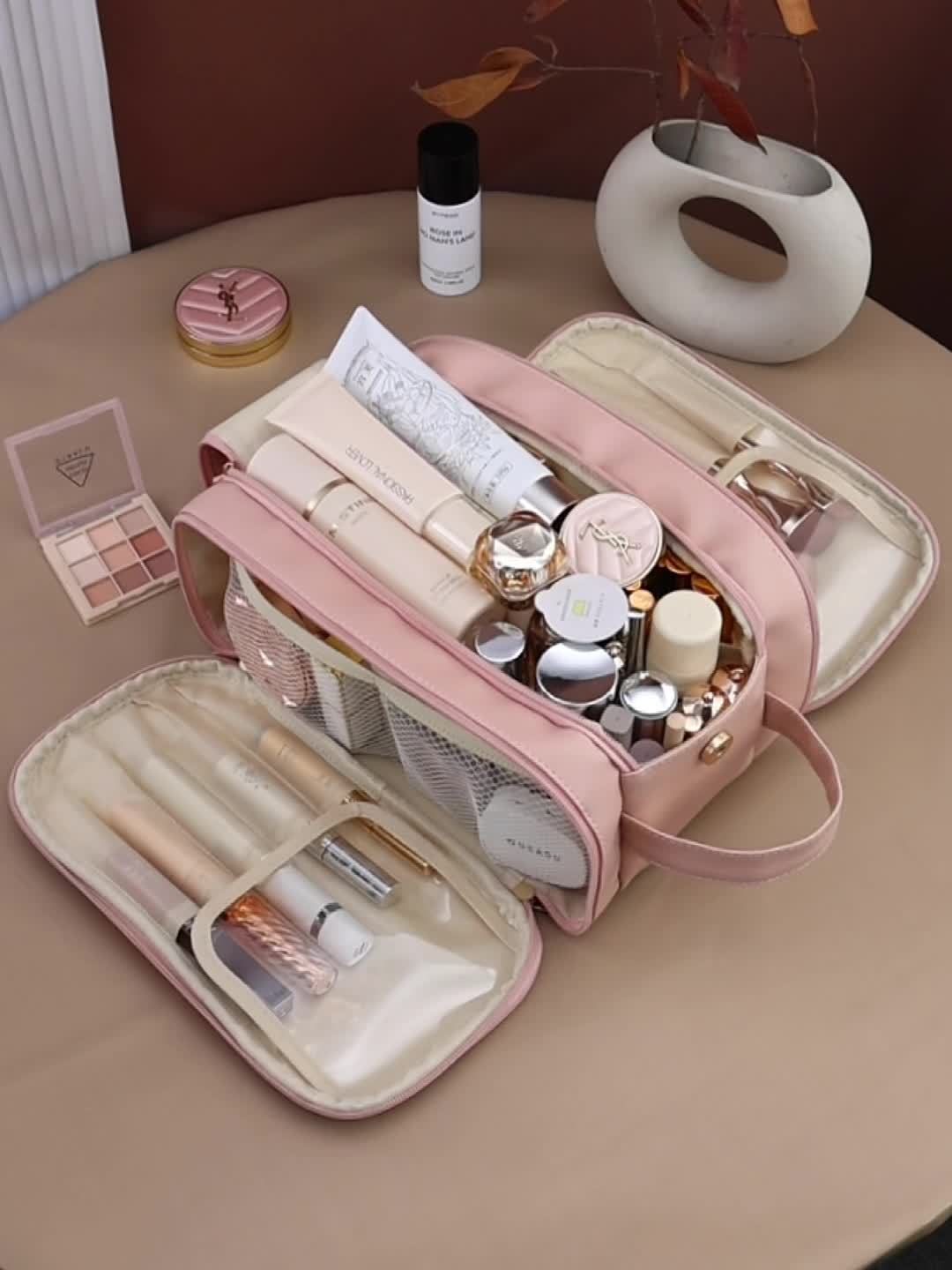 Makeup bags & Storage
Large-Capacity Waterproof Makeup Bag - Durable Pu, Formaldehyde-Free, Perfect For Travel & Accessories