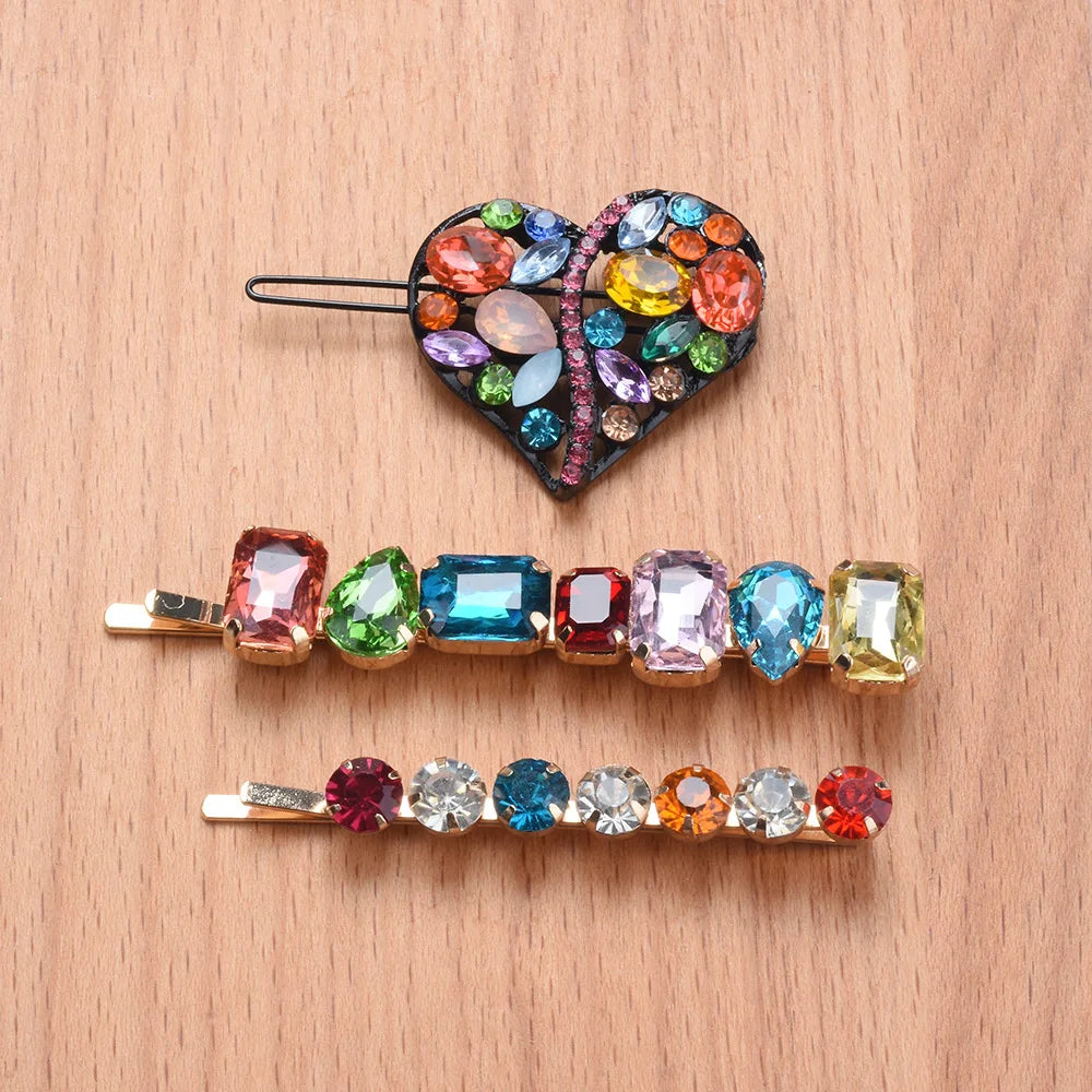 Elegant Look New Luxury Colorful Heart Crystal Rhinestone Wedding Hair Clips Women Jewelry Weding Heart Hairpins Brand Barrettes Jewelry