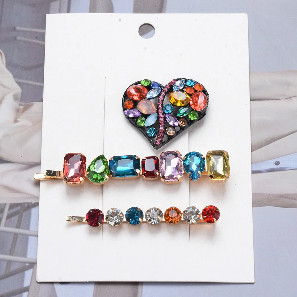 Elegant Look New Luxury Colorful Heart Crystal Rhinestone Wedding Hair Clips Women Jewelry Weding Heart Hairpins Brand Barrettes Jewelry