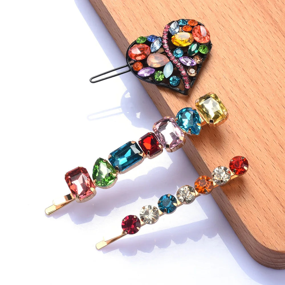 Elegant Look New Luxury Colorful Heart Crystal Rhinestone Wedding Hair Clips Women Jewelry Weding Heart Hairpins Brand Barrettes Jewelry