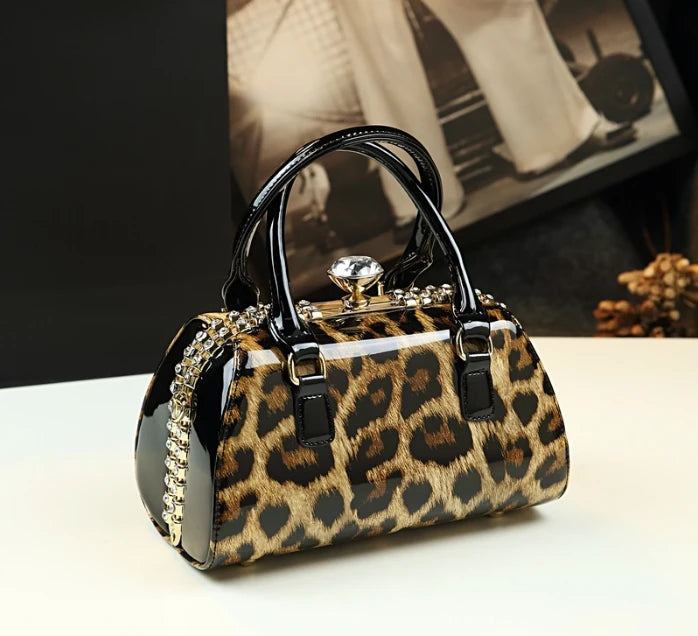 Handbags New Luxury Small Leopard Boston Messenger Bags for Women Leather Handbags Patent Leather Shoulder Clutch Top Handle Bag Evening