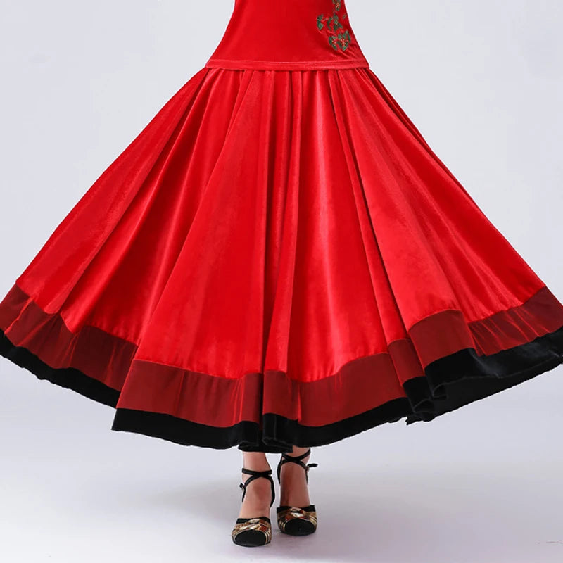 European Clothing
Velvet Flamenco Skirt Women Long Skirt Classical Dance Costume Spanish Bullfight Dress Stage Costume European Clothing DL7380