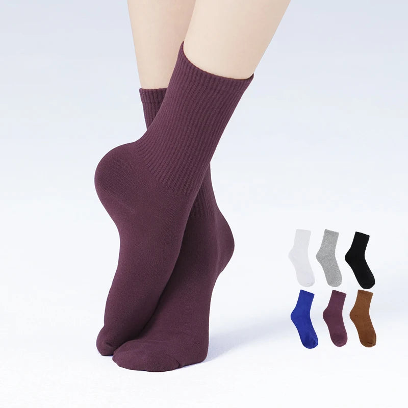 dancers  
Women Modern Dance Socks Professional Non-slip Dance Socks Classical Jazz Dance Practice socks Men Yoga Mid Tube Socks