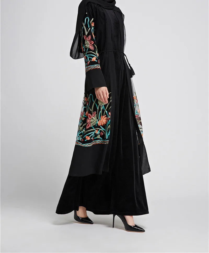 Fashion Lace Flower Embroidered Abaya 2024 Luxury Elegant Muslim Kaftan Modest Dresses Islam Clothing for Women Kebaya