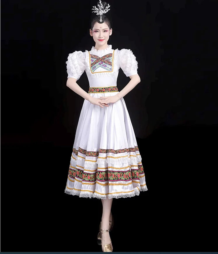 European Clothing
Ethnic groups in Russia dance dress European palace princess suit