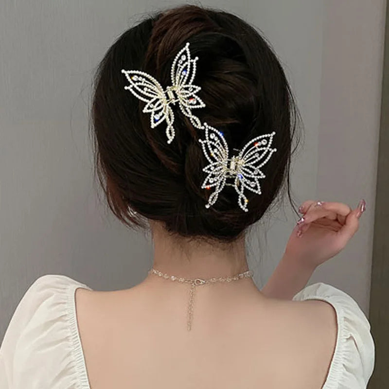 Elegant Look Kiss Jewelry Luxury Butterfly Hair Claw Clip Gold Plated Rhinestone Pearl Hairpin Women Korean Fashion Headwear Hair Accessories