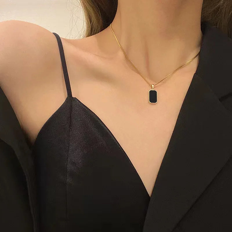 Necklaces Women Fashion Square Necklace for Women Korean Black Geometric Pendant Necklace Collar Neck Gold Color Chain Charm Jewelry Party Gift