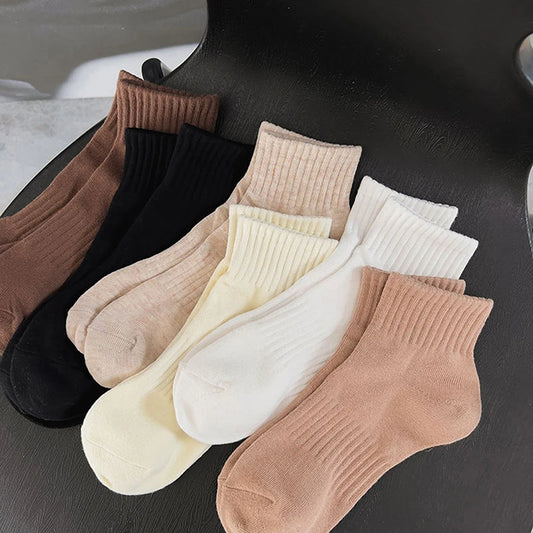 Stockings 
Material Thickened Stockings In Autumn And Winter Pure Cotton Solid Color Women's Sports Sock Moisture-Proof And Sweat-Absorbent