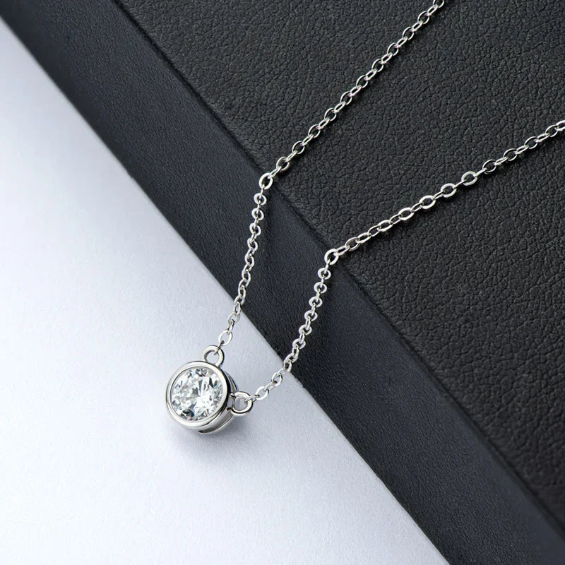 Necklaces Women EWYA New In 2CT 8mm D Color Moissanite Diamond Pendant Necklace For Women S925 Silver Bubble Neck Chain Necklaces Wholesale Gift