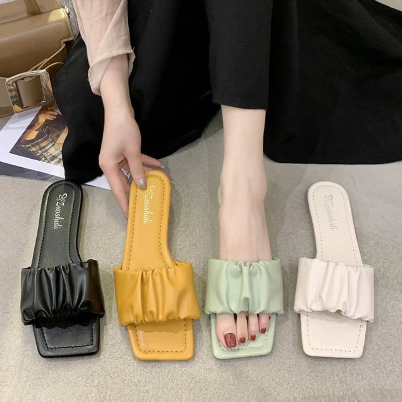 Flat Shoes Women  Slides Slippers Summer 2023 New Stylish Square Head Pleated Sandals for Women Casual Flip Flops Solid Color Shoes