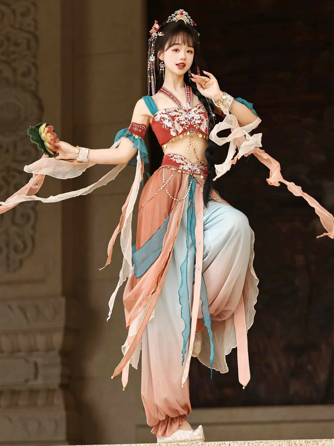 Exotic 
Improved Hanfu Female Dunhuang Kweichow Moutai Pants Suit Exotic Style Han Elements Western Performance Wear Shooting Photo