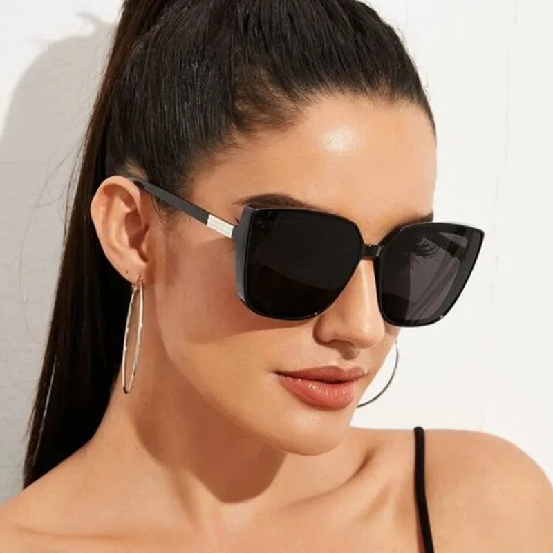 Women's Sunglasses Exquisite Designer Cat Eye Sunglasses Woman Vintage Black Mirror Sun Glasses For Fashion Big Frame Cool Female Oculos De Sol