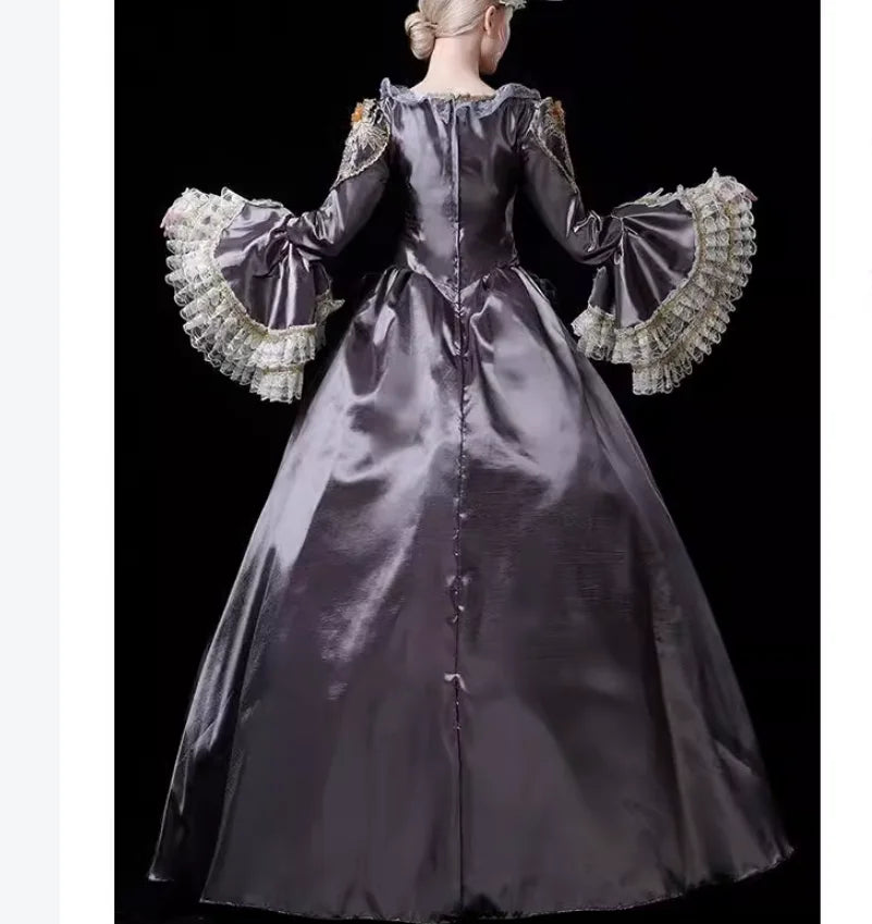 European Clothing
Traditional European court attire for women's stage performances, royal princess dresses