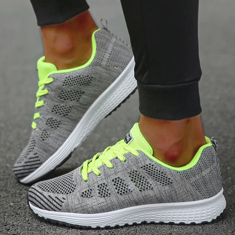 Sneaker women New Fashion Breathable Trainers Comfortable Sneakers Mesh Fabric Lace Up Women's Tennis Shoes For Women