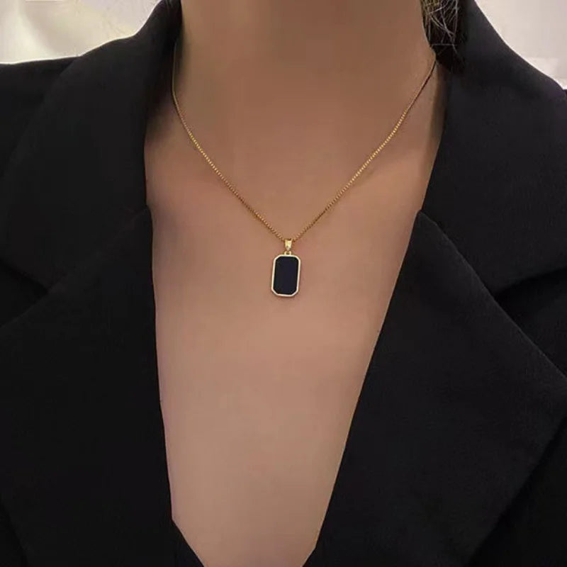 Necklaces Women Fashion Square Necklace for Women Korean Black Geometric Pendant Necklace Collar Neck Gold Color Chain Charm Jewelry Party Gift