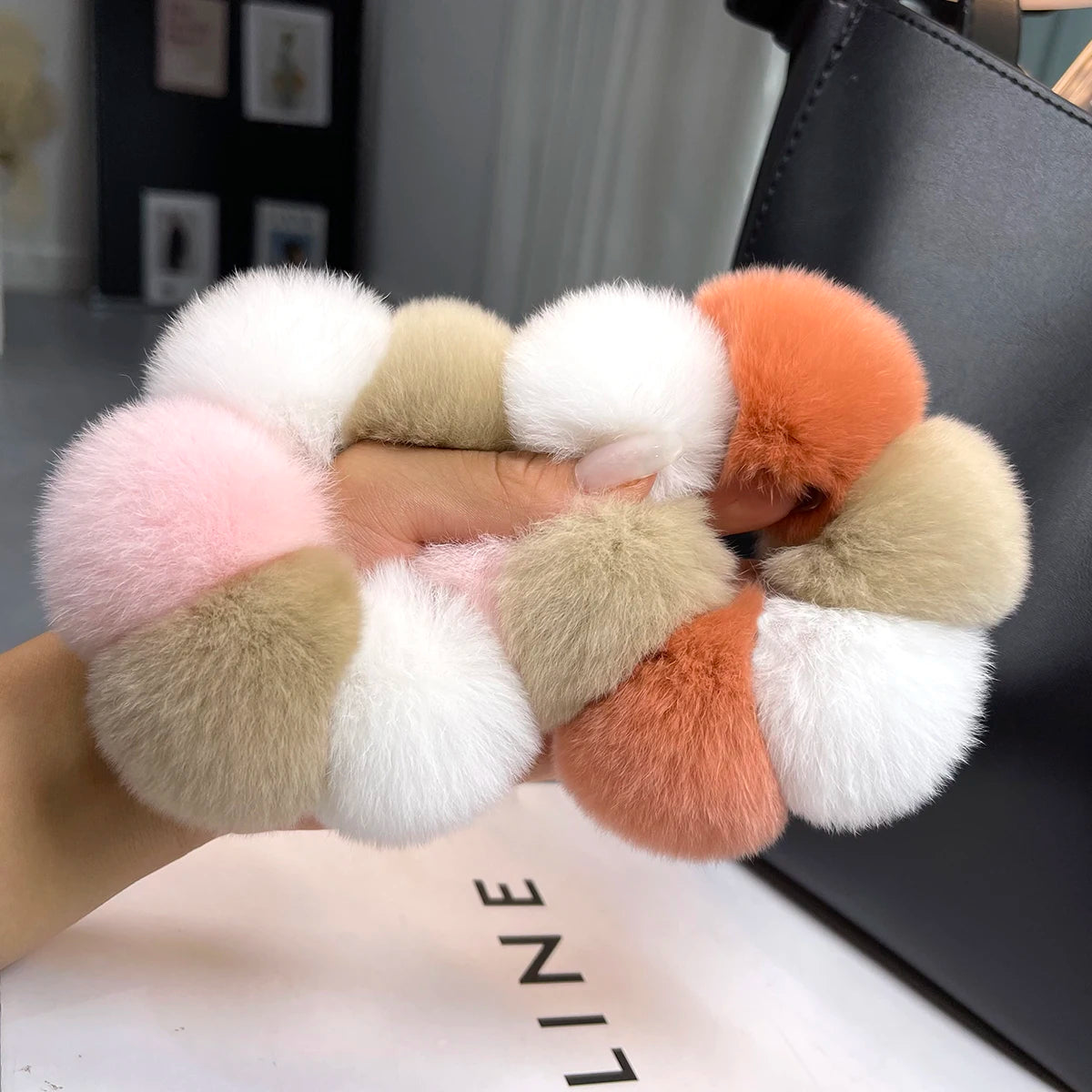 Elegant Look New Real Rabbit Fur Hair Rope Elastic Bands Woman Luxury Genuine Rubber Band Hair Ring Accessories Fur Fluffy Hair Ties Girls