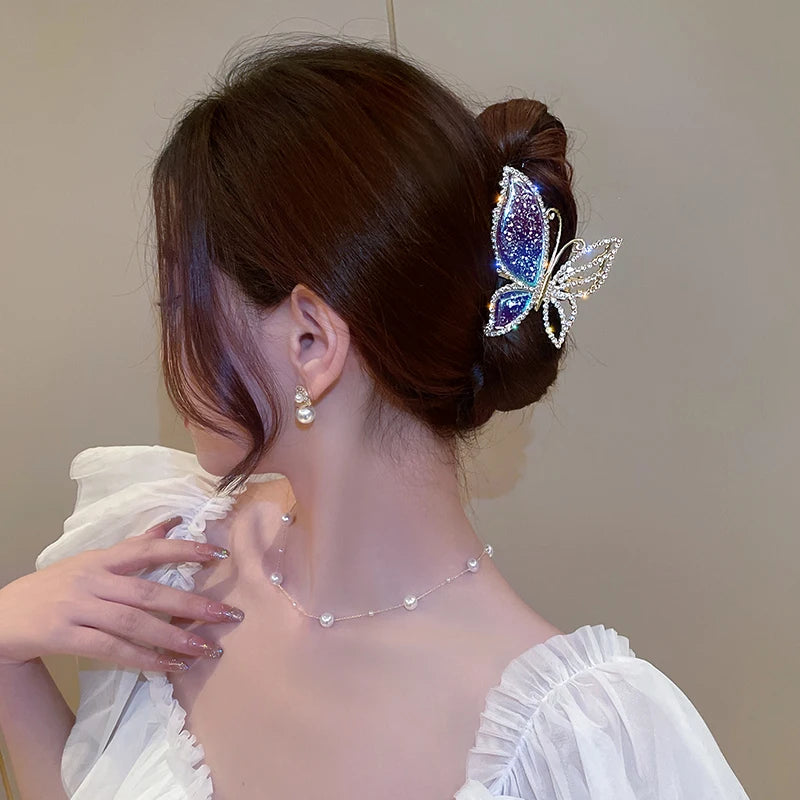 Elegant Look New Women's Crystal Butterfly Fashion Alloy Claw Clip Light Luxury Bright Diamond Girl Back Spoon Shark Clip Hair Accessories