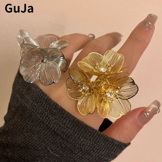 Luxury  Rings Modern Jewelry Luxury Temperament Metal Flower Rings For Women Female Gifts Exaggerative Accessories 2024 Trend New Hot Sale