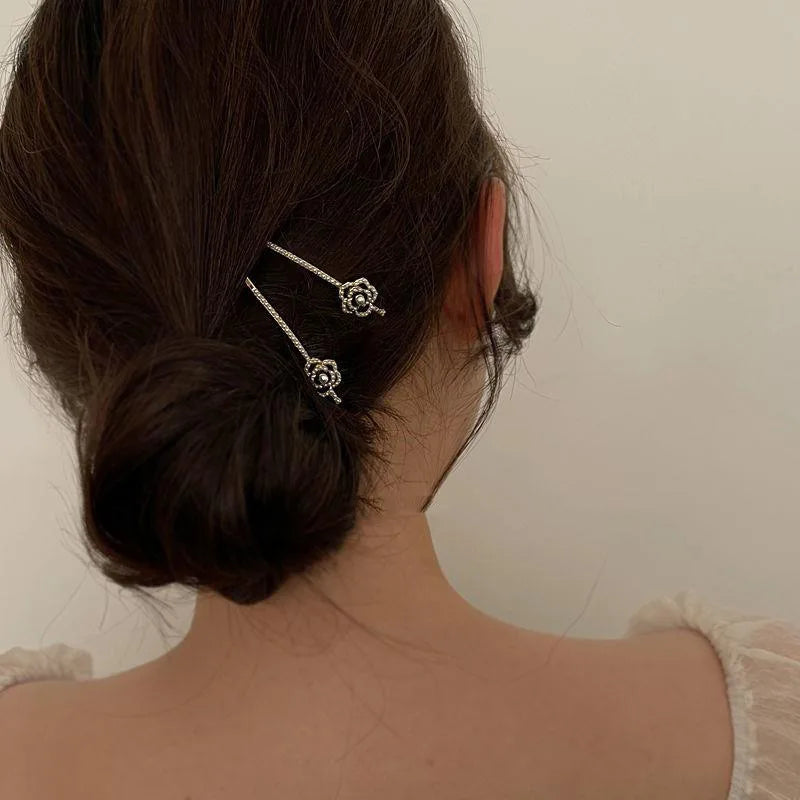 Elegant Look Pearl hairpin  Black Flowers hair accessories trendy women's hairpin 2024 luxury designer hairpin