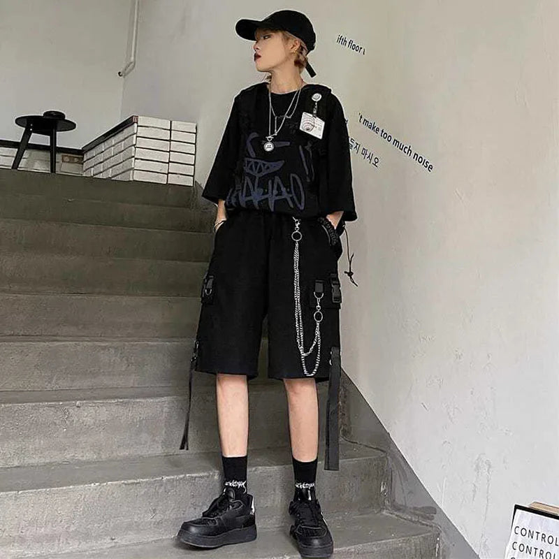 Shorts Casual Loose Cargo Shorts Women Harajuku Hip Hop Punk Large Pocket Wide Leg Shorts Fashion Chain High Waist Joggers Short Pants