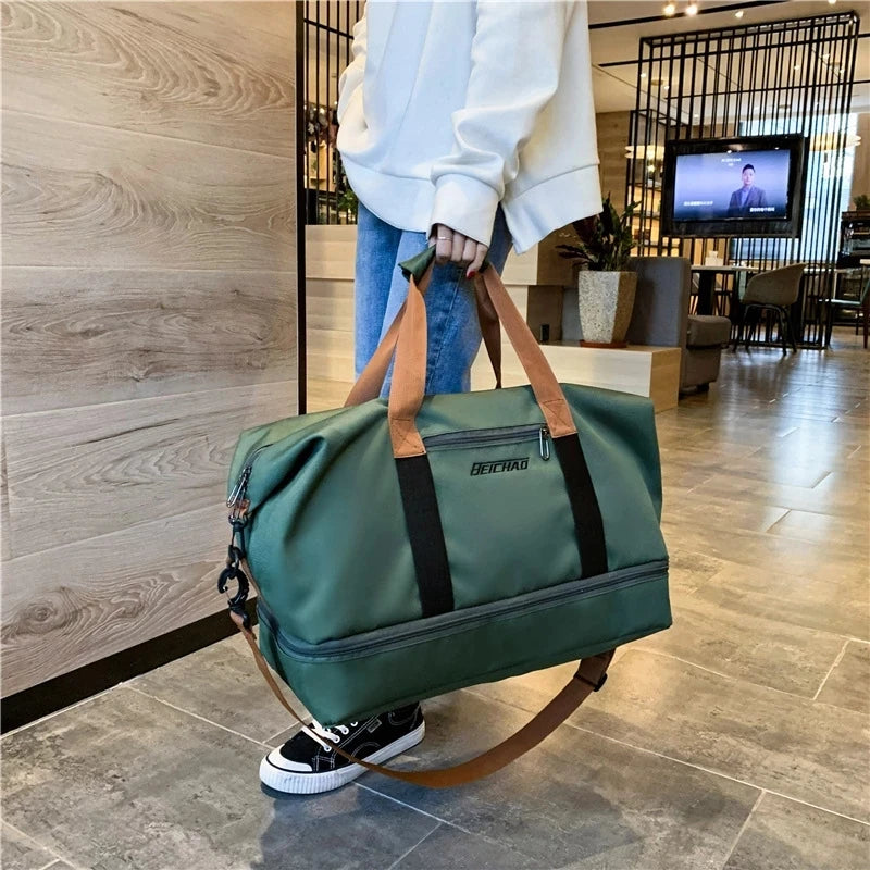 Travel Bag BWBW Fashion Men Women Large Capacity Travel Bag Large Capacity Men Sports Bag Waterproof Women Messenger Bag Wet and Dry