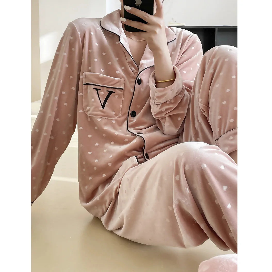 Winter Warm Sleepwear 
Warm Velvet Pajamas Set Long Sleeve Homewear Lady Elegant 2Pcs Top&pants Autumn Winter New Sleepwear Print Love Pyjamas Suit