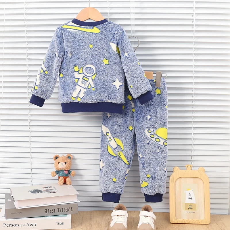 Winter Warm Sleepwear 
Baby Autumn/Winter Plush Night Fluorescent Home Fur Baby Warm Pajama Set Fashionable and Comfortable Child Accessories