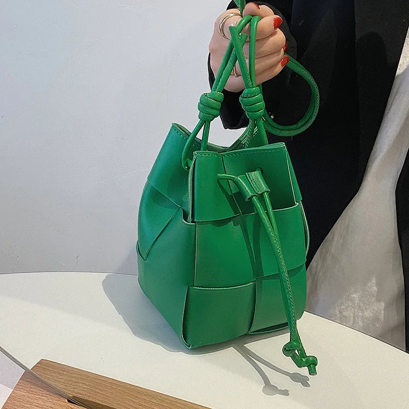 Handbags Fashion Weaving Pu Leather Bucket Bags For Women 2022 Designer Crossbody Shoulder Bags Soft Pu Leather Ladies Sling Bags