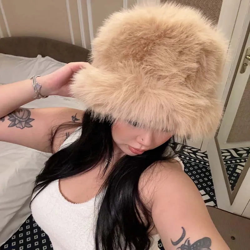 Hat y2k Fluffy Faux Fur Bucket Hats Women Rabbit Fur Warm Thick Plush Winter Hat Lady Fashion Luxury Panama Furry Fisherman Cap