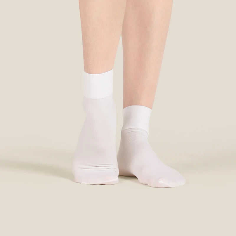 dancers  
Girls Women Professional Ballet Socks Modern Dance Socks Dance Pilates Yoga Socks Stockings Kids Boys Breathable Dance Socks