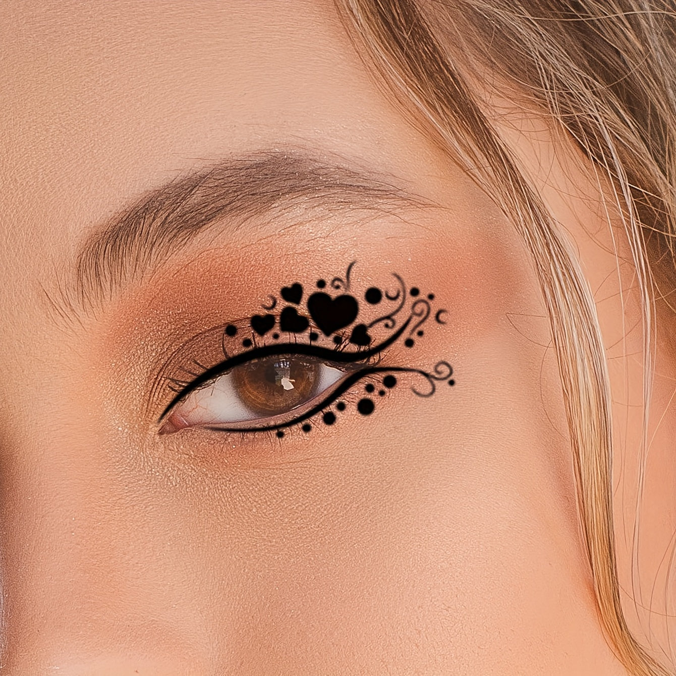 Temporary Tattoos
2 Pcs Heart Strawberry Star Temporary Tattoo Eye Liner Eyelash Waterproof Tattoo Sticker Face Body Art